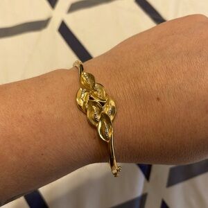 Beautiful sterling silver plated on gold cuff 🌟